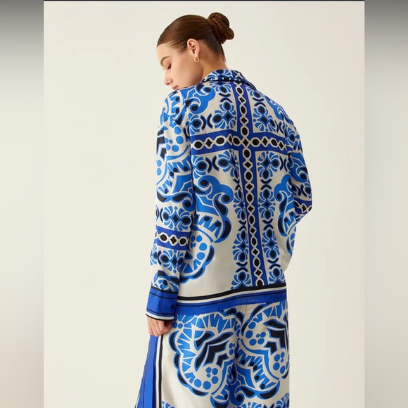 New!!! Denise Printed Two Piece Set - Picture 7 of 7